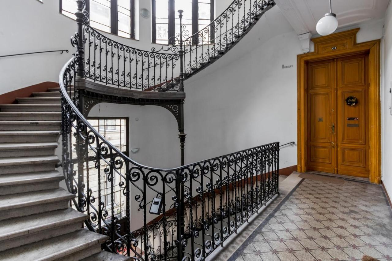Rp1 Apartment ブダペスト エクステリア 写真